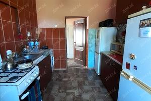 дом по адресу Центральна, 1
