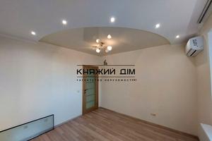 коммерческая по адресу Борщаговская ул., 206