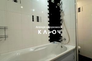 квартира за адресою Степана Бандери вул., 12