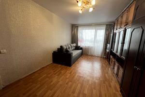 квартира за адресою Василя Сухомлинського вул. (Совхозна), 52