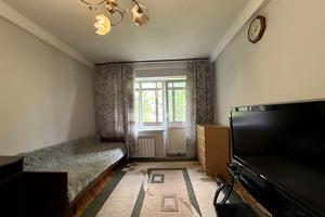 квартира за адресою Ірини Бекешкіної вул. (Генерала Карбишева), 10