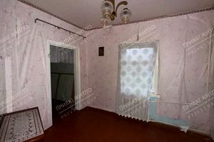 будинок за адресою Центральна, 1