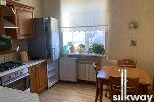 квартира по адресу Строителей ул., 39