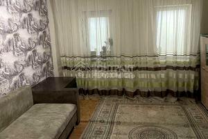будинок за адресою Джерельна вул., 19