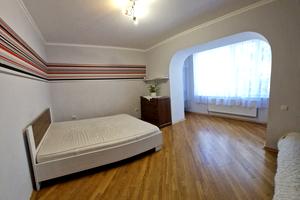 квартира за адресою Хмельницького, 9