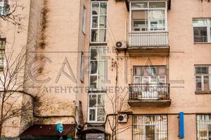 комерційна за адресою Костельна вул., 6