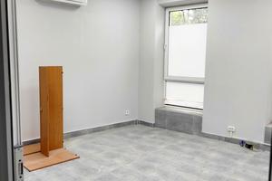 комерційна за адресою Прохоровська вул., 53