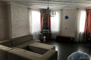 будинок за адресою петра дорошенка