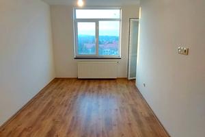 квартира по адресу Академика Сахарова ул., 10