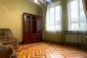 квартира за адресою Львів, Якова Остряниці вул., 7