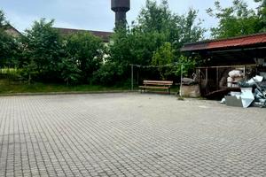 комерційна за адресою Незалежності, 25