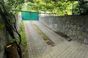 дом по адресу Андрея Первозванного ул. (Стахурського)
