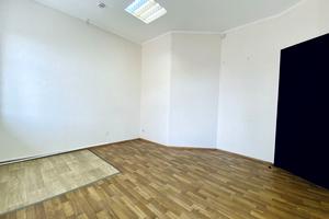 комерційна за адресою Київ, Євгена Чикаленка вул. (Пушкінська), 9Г