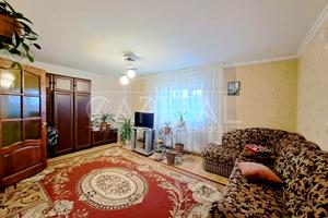 будинок за адресою Незалежності вул.
