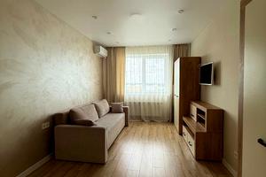 квартира за адресою Миколи Боголюбова вул., 5