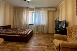 квартира за адресою Бригадна вул., 2