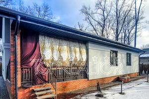 будинок за адресою Центральна