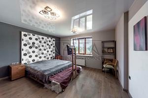 будинок за адресою с. Гатне, Артема Максюка вул. (Жовтнева)