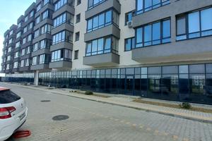 комерційна за адресою Бочарова, 70
