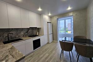 квартира за адресою Домбровського вул., 3в
