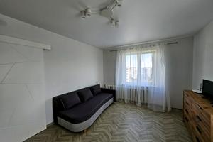 квартира за адресою Героїв УПА вул., 2