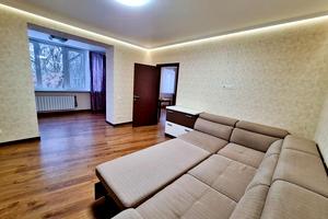 квартира по адресу Лебединская ул., 3