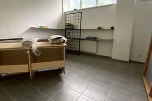 коммерческая по адресу Миколи Бобяка, 13 В