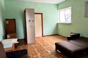 комерційна за адресою Універсальний пров., 7-А