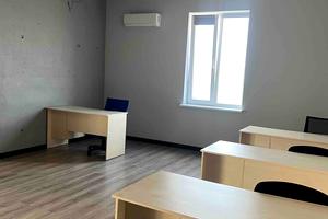 комерційна за адресою Трускавецька вул., 4-Б