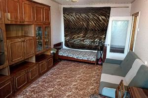 квартира за адресою Байрона просп., 144/2