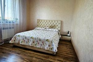 будинок за адресою Богдана Хмельницького бульв.