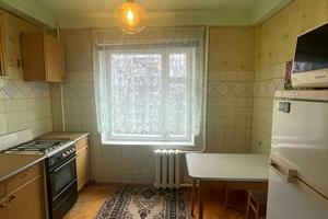 квартира за адресою Бочарова вул., 10