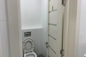комерційна за адресою Кловський узвіз (Кловський), 7