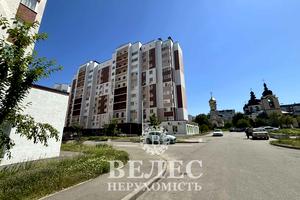 комерційна за адресою Машинобудівників вул., 23