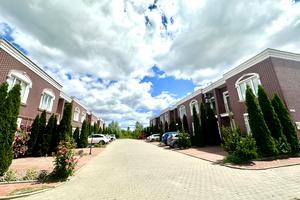 дом по адресу Щаслива, 3