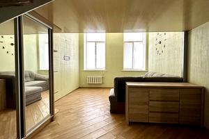 квартира за адресою Михайлівська вул., 21