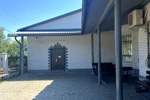 коммерческая по адресу Незалежності, 1