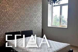 квартира за адресою Театральна вул. (Леніна), 7