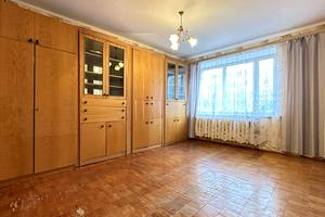 квартира за адресою Привокзальна вул., 15