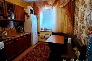 квартира по адресу вул. Лазурна, 42