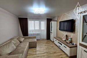 квартира по адресу Академика Глушкова ул., 8