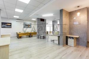 комерційна за адресою Київ, Ракетна вул., 24