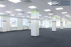 коммерческая по адресу Жилянская ул., 75