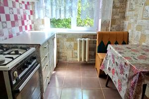 квартира за адресою Соборності, 42
