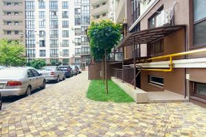 коммерческая по адресу Радистов ул., 34-Р