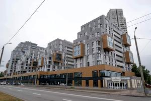 квартира по адресу Героев просп., 112д