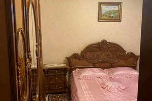квартира за адресою Академіка Глушкова просп., 49