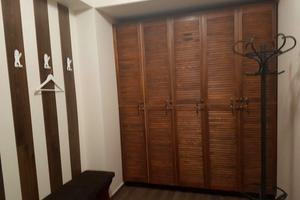 комерційна за адресою Родини Крушельницьких вул., 5
