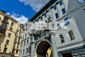 коммерческая по адресу Прорезная ул., 8