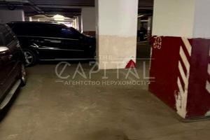 комерційна за адресою Паторжинського вул., 14